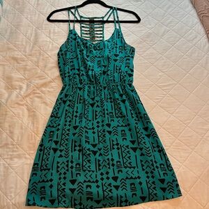 Maurice’s Teal Sleeveless Medium Dress with Black Geometric Pattern